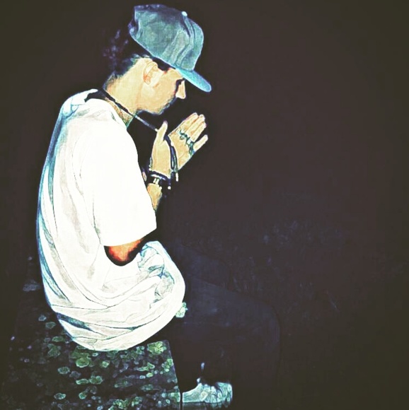 Meet your Posher, Nick - Picture 2 of 4